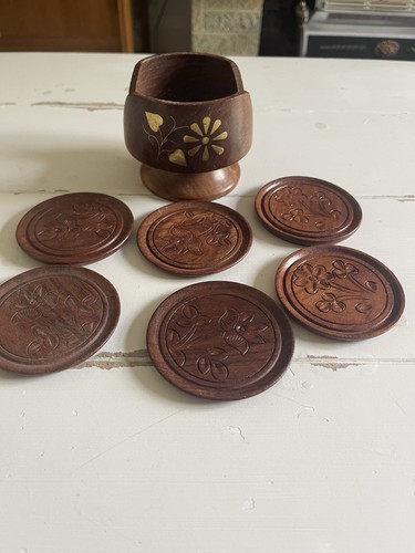 Wooden table coasters - of, 6